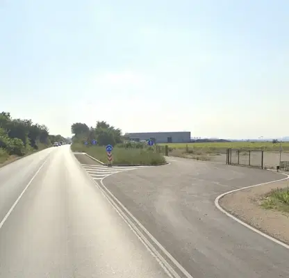 Снимка 2 — Парцел във Варна, Западна промишлена зона