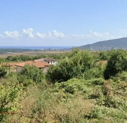 Photo 2 — Plot in Oblast Dobrich, Rogachevo