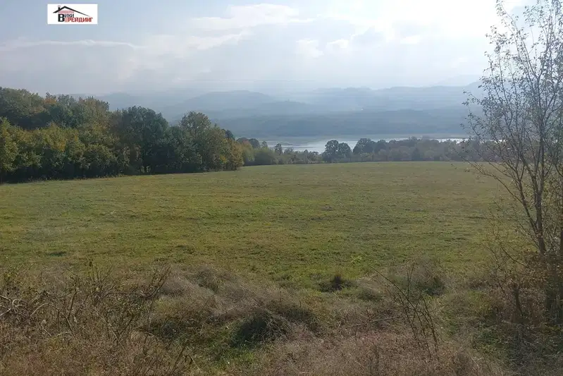 Plot in Oblast Lovech, Golyama Jelyazna
