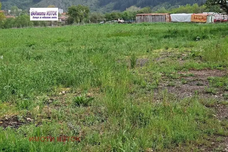 Plot in Oblast Pernik, Breznik