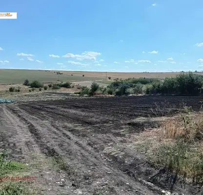 Photo 2 — Plot in Oblast Stara Zagora, Gita