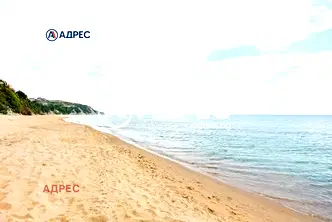 Парцел във Варна, Бяла