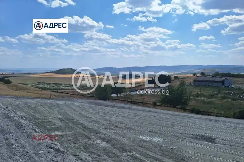 Парцел във Варна, с. Кипра