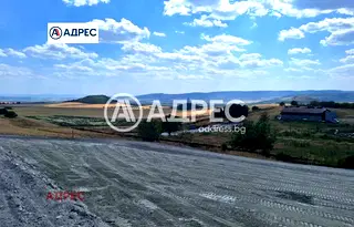 Парцел във Варна, с. Кипра