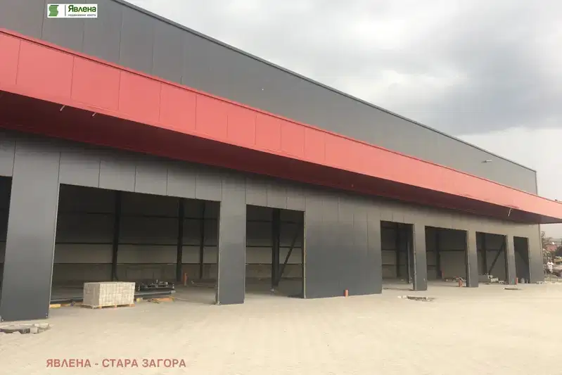 Industrial Building in Студентско че