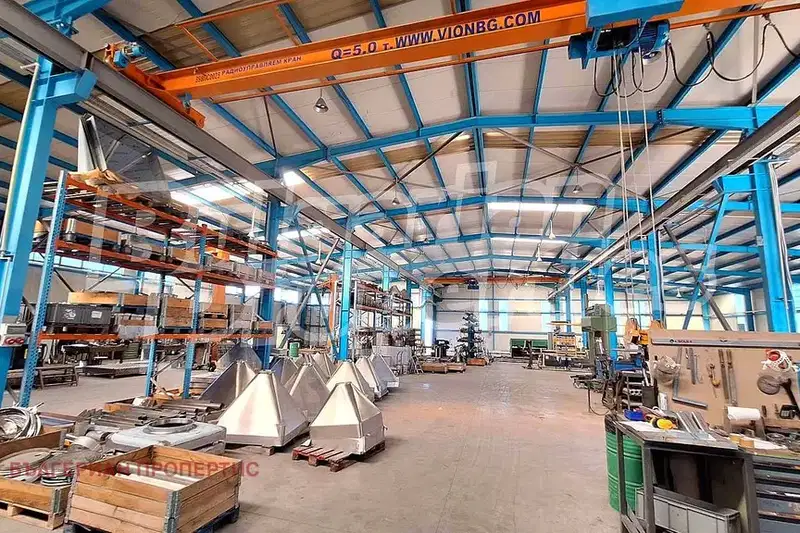 Industrial Building in Oblast Plovdiv, Kuklen