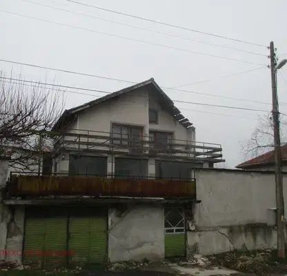 Снимка 5 — Склад в Русе, с. Червена вода