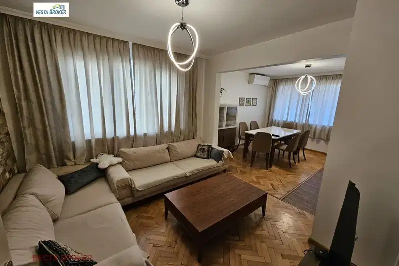 3-bedroom apartment in Kyrdjali, Centyr