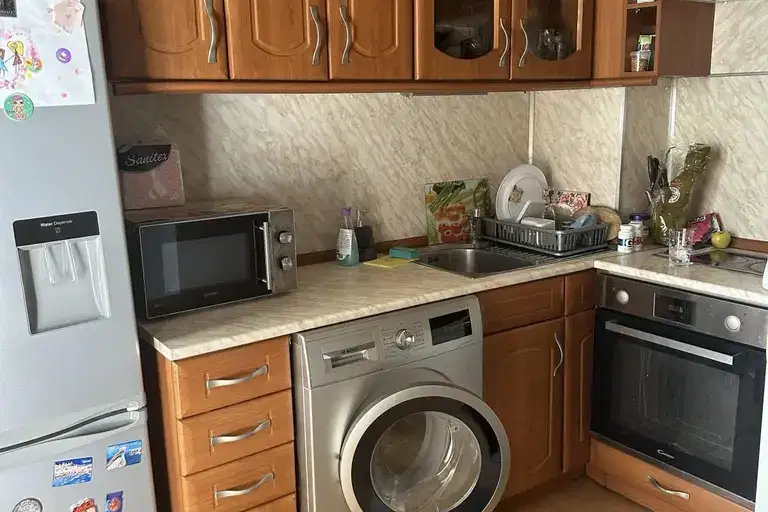 Тристаен апартамент в Стара Загора, Център
