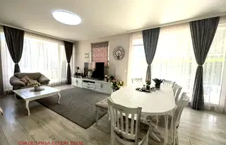 Тристаен апартамент във Варна, Изгрев