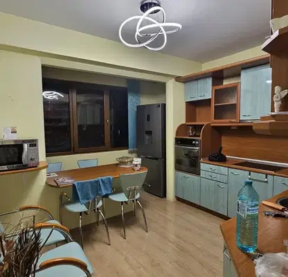 Снимка 4 — Тристаен апартамент в Перник, Изток