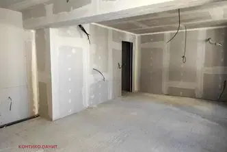 Тристаен апартамент в София, Карпузица