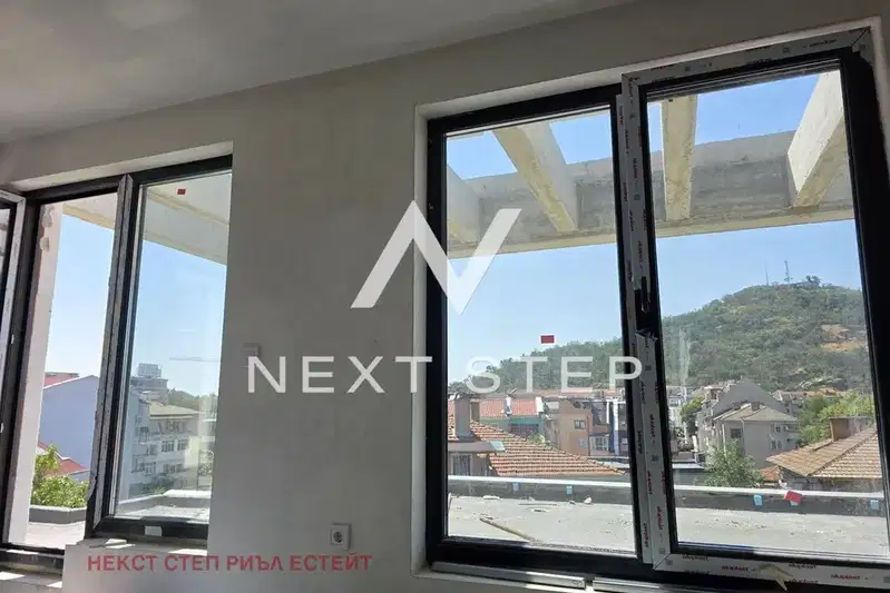 3-bedroom apartment in Plovdiv, Mladejki Hylm