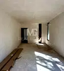 Тристаен апартамент с двор в Овча купел, ул. Бързарица