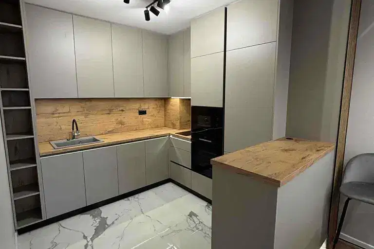 3-bedroom apartment in Plovdiv, Trakiya