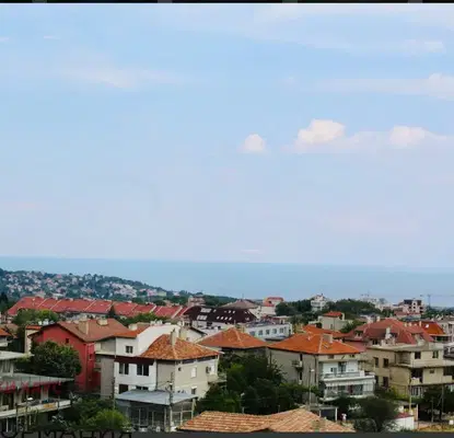 Photo 3 — 3-bedroom apartment in Varna, Vinica