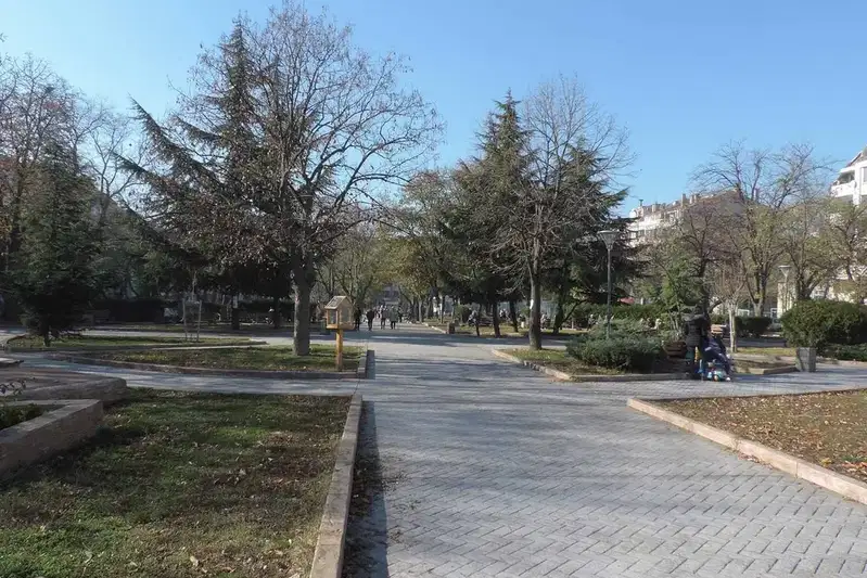 3-bedroom apartment in Burgas, Vyzrajdane