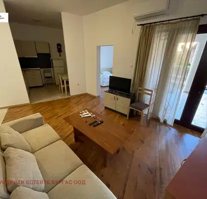 Photo 4 — 3-bedroom apartment in Oblast Burgas, Aheloi