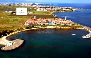 Тристаен апартамент в Бургас, Ахелой