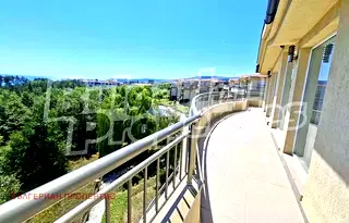 Тристаен апартамент в Бургас, Обзор