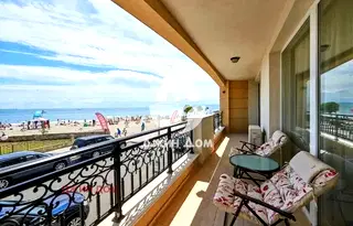 Тристаен апартамент в Бургас, Поморие