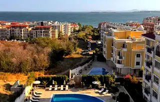 Тристаен апартамент в Бургас, Свети Влас