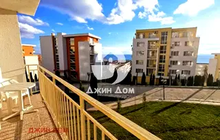 Тристаен апартамент в Бургас, Свети Влас