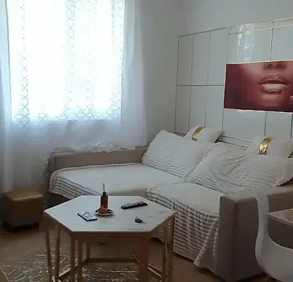 Снимка 2 — Тристаен апартамент в Бургас, к.к. Слънчев бряг