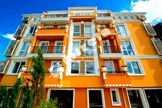 Тристаен апартамент в Бургас, с. Равда