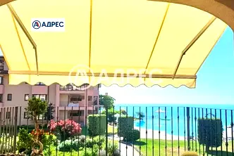 Тристаен апартамент в Добрич, с. Топола
