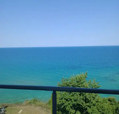 Photo 2 — 3-bedroom apartment in Varna, Byala