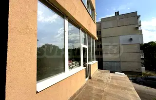 Заведение във Велико Търново, Зона Б