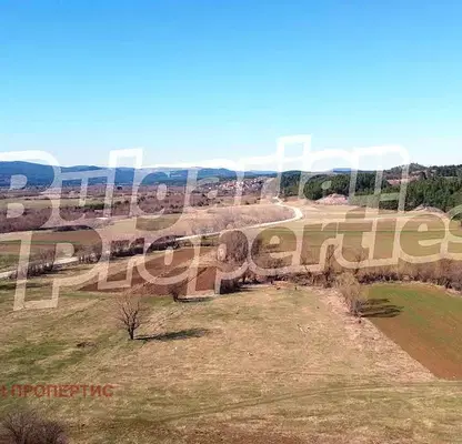 Photo 5 — Agricultural Land in област София, Dragushinovo