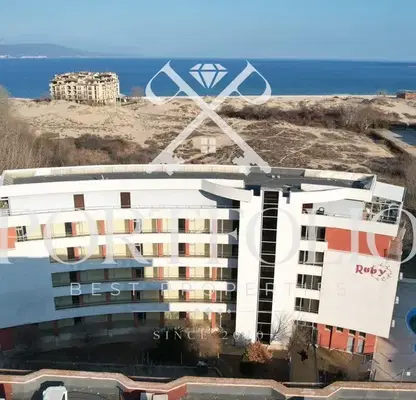 Снимка 2 — Тристаен апартамент в Бургас, к.к. Слънчев бряг