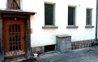 Тристаен апартамент във Враца, Мездра