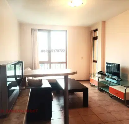 Photo 2 — 3-bedroom apartment in Burgas, Nesebyr