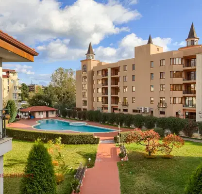 Photo 2 — 4-bedroom apartment in Burgas, Nesebyr