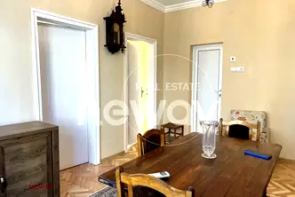 Тристаен апартамент в Плевен, Идеален център