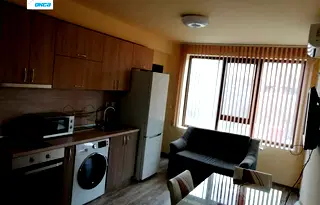 Тристаен апартамент в Плевен, Широк център