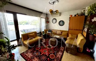 3-стаен апартамент с тераса в Изгрев, Пловдив