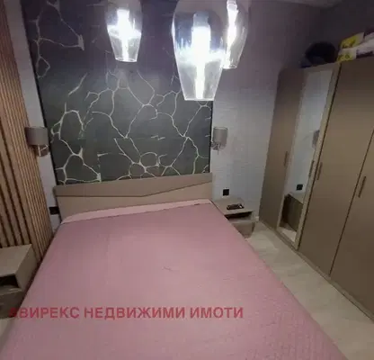 Снимка 4 — Тристаен апартамент в Пловдив, Кършияка