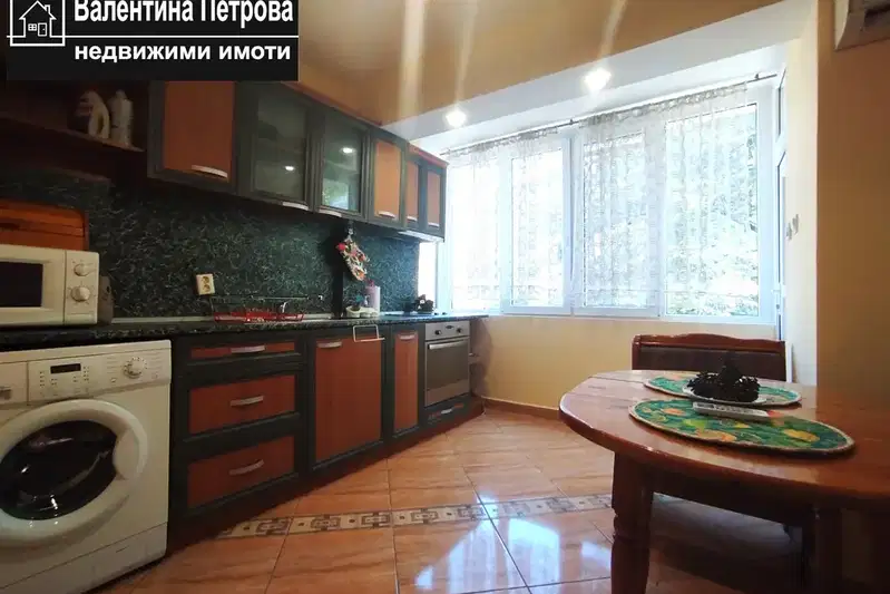2-bedroom apartment in Ruse, Centyr