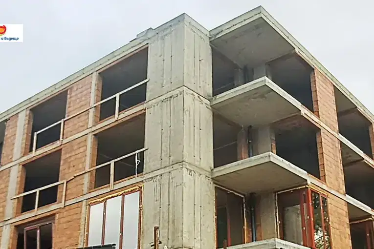 3-bedroom apartment in Sofiya, Krasno Selo