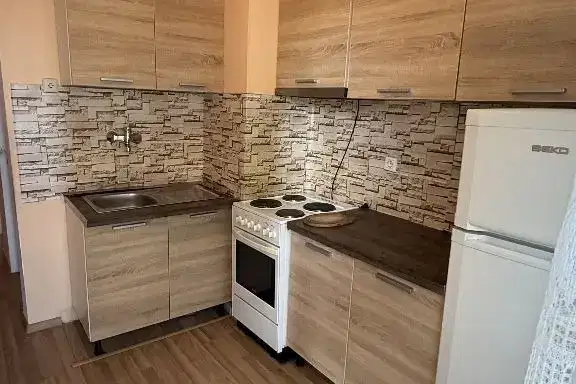 3-bedroom apartment in Sofia, Mladost 1
