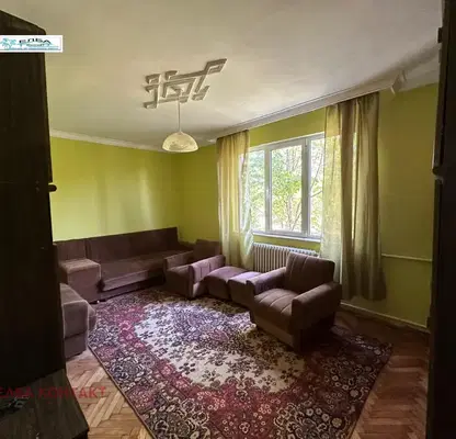 Снимка 2 — Тристаен апартамент с двор и паркоместа в Требич, София