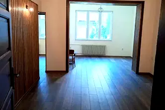 Тристаен апартамент в София, Яворов