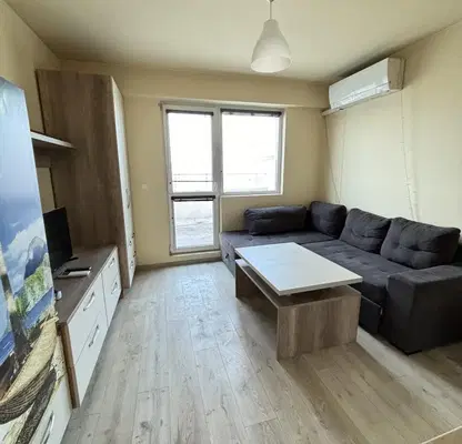 Photo 3 — Luxury one-room apartment in Studentski Grad with terrace