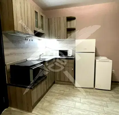 Снимка 2 — Двустаен апартамент с две тераси в Колхозен пазар, Варна