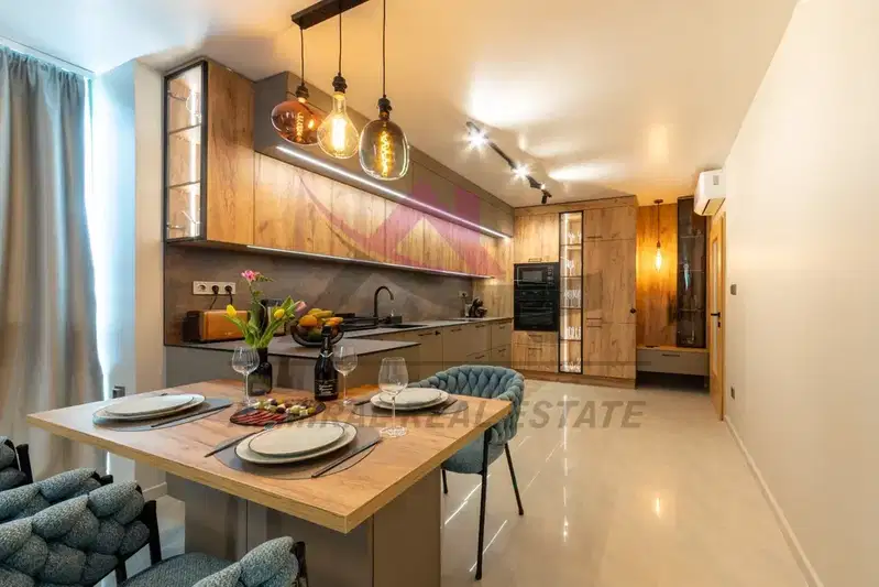 Luxury 2-room apartment with sea view in m-t Alen mak, Varna
