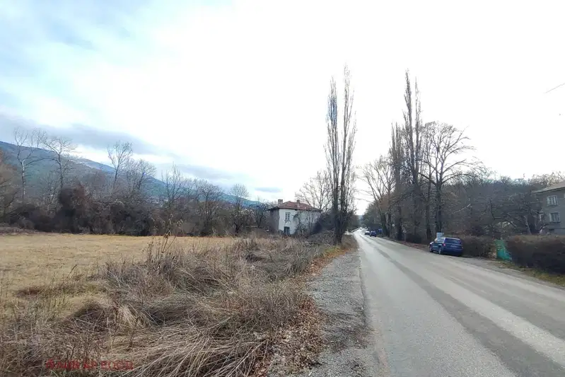 Парцел в с. Мърчаево